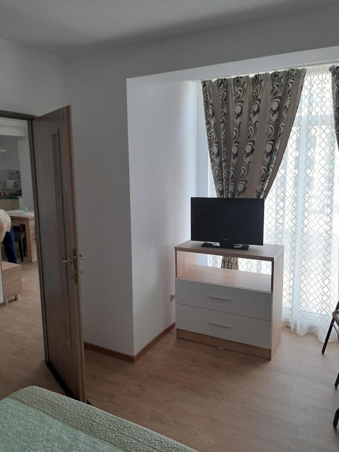 Apartament Adelin Нэводари Экстерьер фото